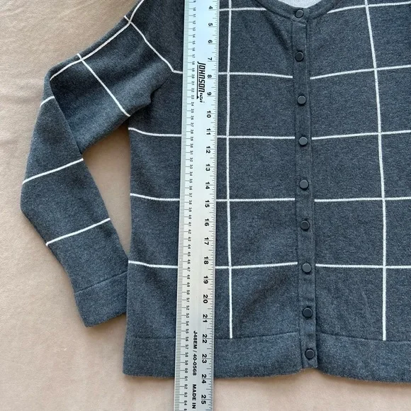 Charter Club Women's Windowpane Button Up Long Sleeve Cardigan Sweater Medium - Picture 7 of 8